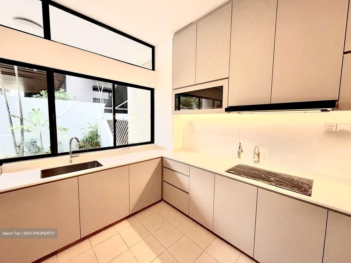Coronation Road West (D10), Semi-Detached #598251431